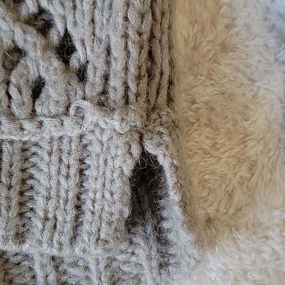 Free People wool mohair blend mesh cable knit chunky sweater size M - Picture 9 of 10